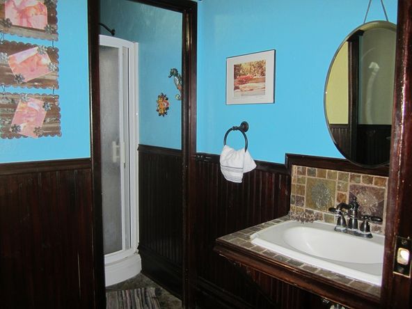 FlatIron Historic Sandstone Inn: 745 N River St, Hot Springs, SD 57747